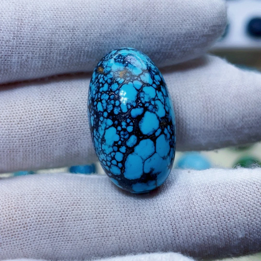 绿松石未镶嵌饰品