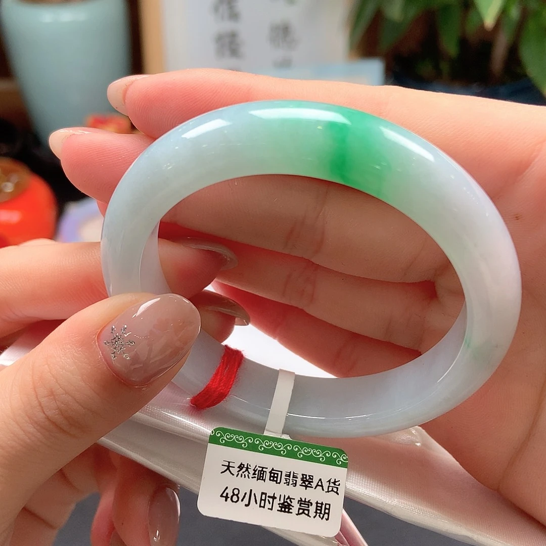 翡翠未镶嵌手镯胶润白底青2号