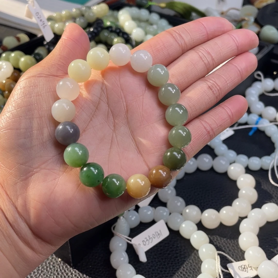 和田玉未镶嵌手链