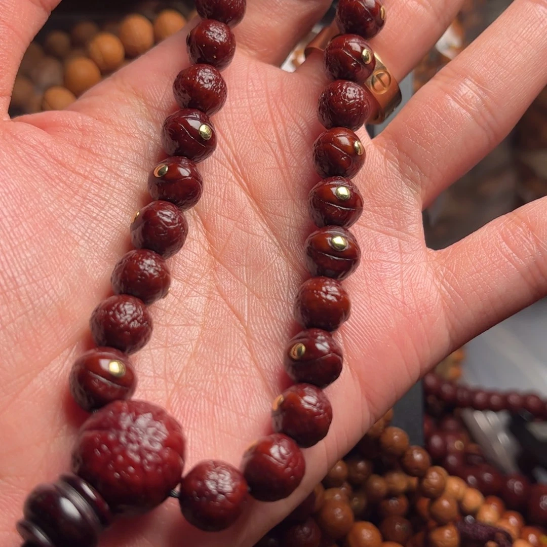 吊坠猴头核桃柒*仕猴头