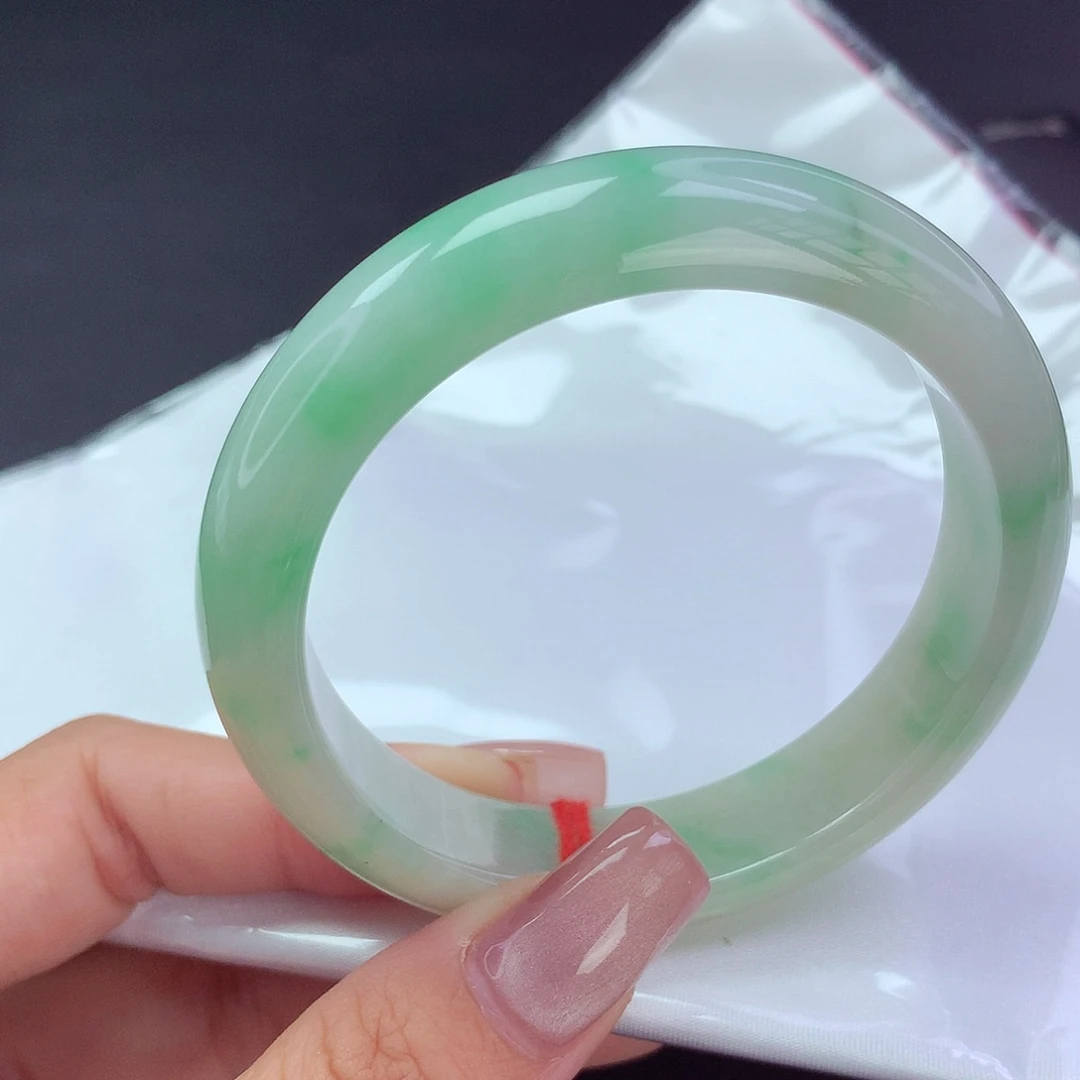 【闪购商品】翡翠手镯未镶嵌s x