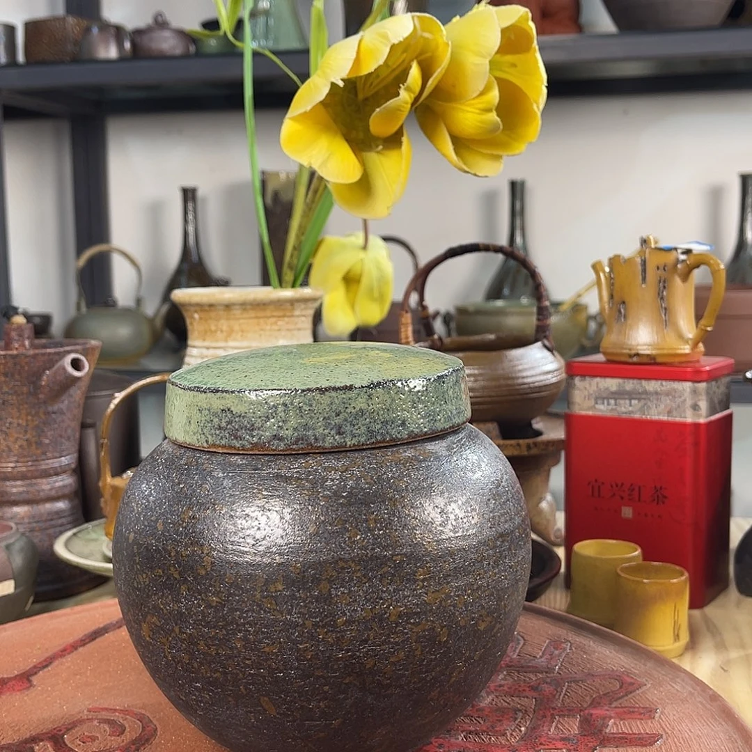 碟紫砂粗陶实用茶叶罐