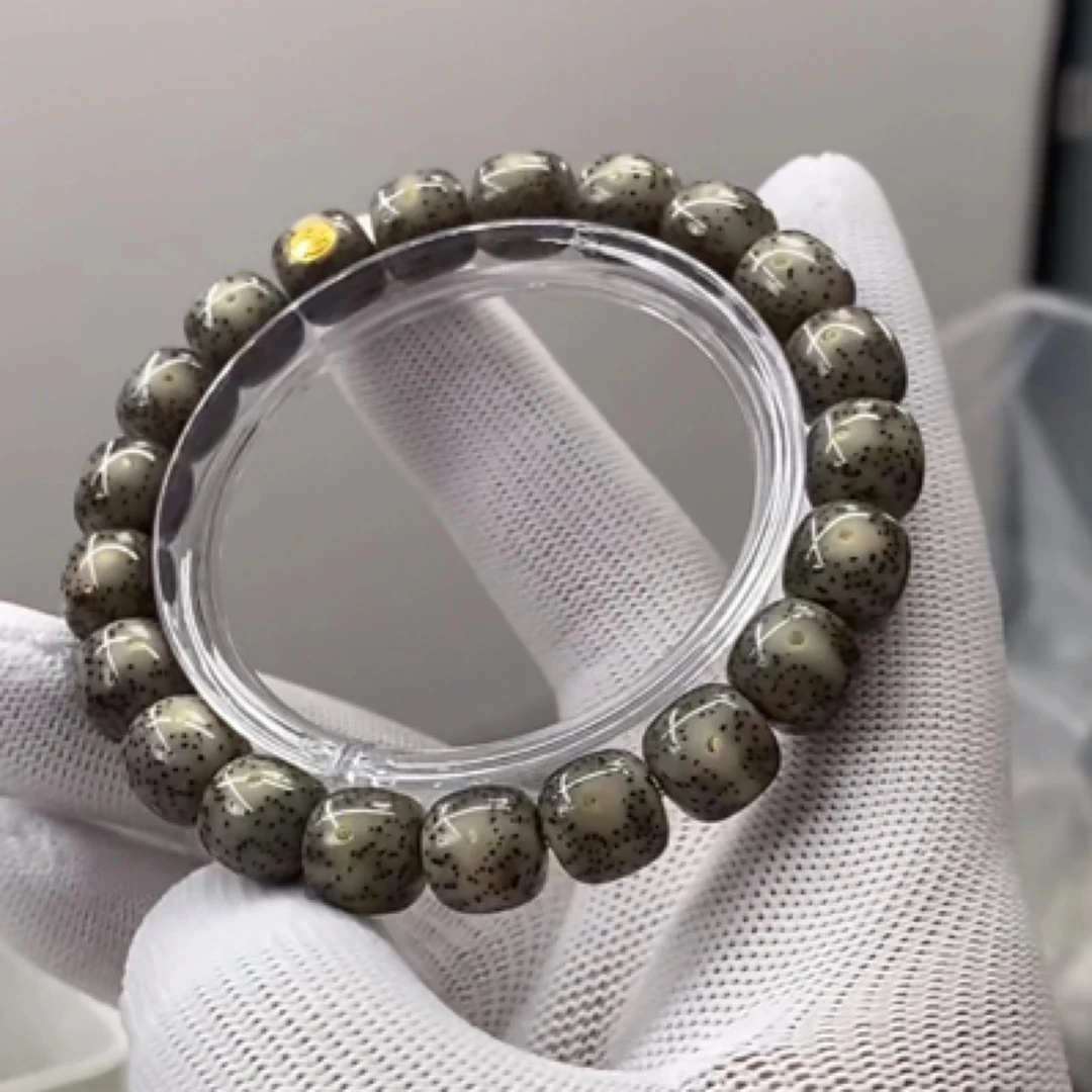 226/ 金标石玉料灰冰星月菩提手串 12*11mm