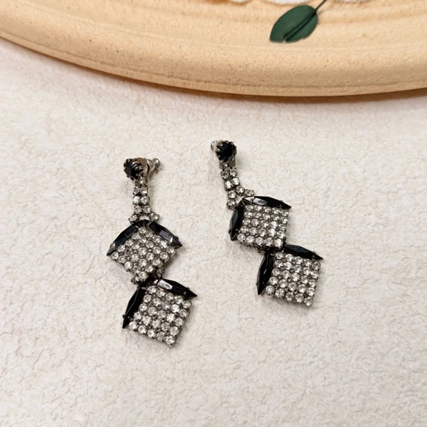 铜合金合成锆石耳饰 【六六中古】孤品复古耳钉th7972