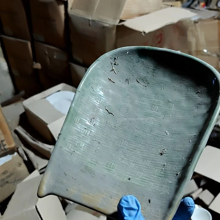 摆件陶瓷盘子碗啥都有