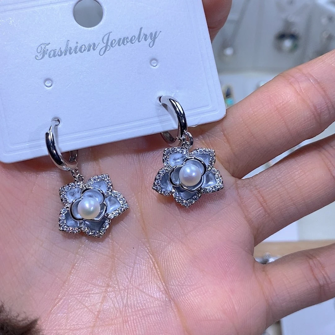 淡水珍珠耳饰未镶嵌