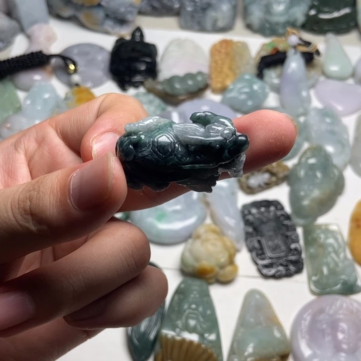 未镶嵌定制翡翠龙龟40