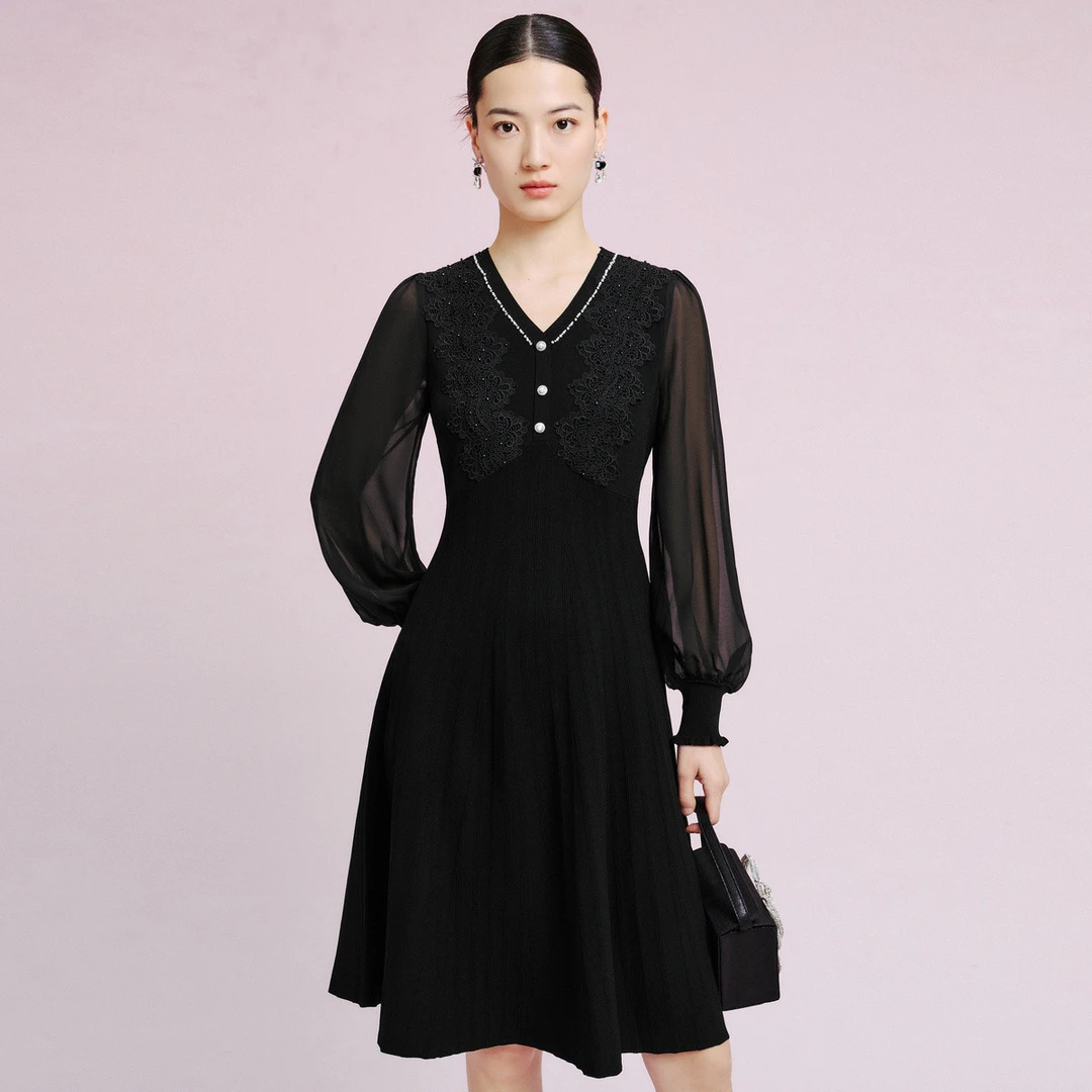 拉珂蒂针织洋装长袖高级感收腰连衣裙女RF05806W0