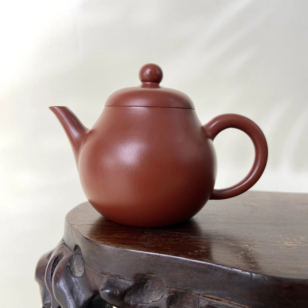 宜兴手工紫砂陶 （王小平）150cc茶壶GS4211-12