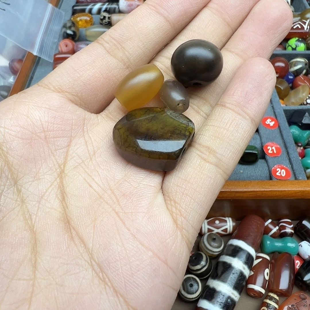 玛瑙/玉髓未镶嵌珠宝半成品