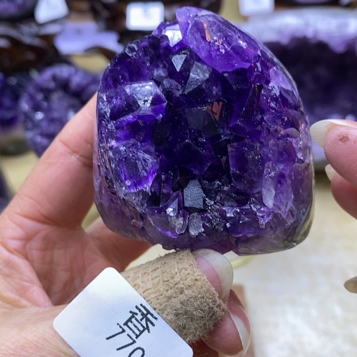 水晶大型摆件（非配饰）未镶嵌