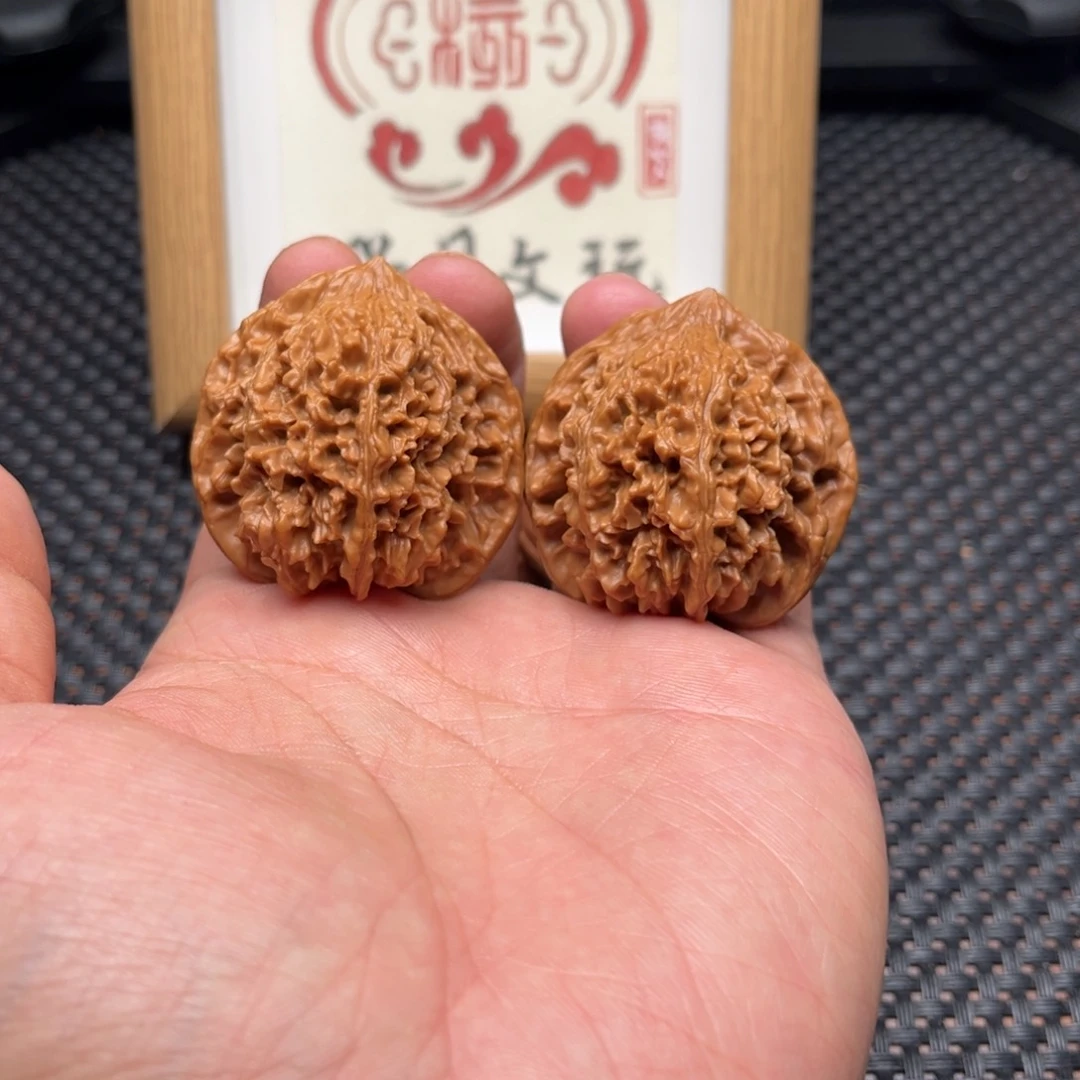 吊坠文玩核桃满天星42全