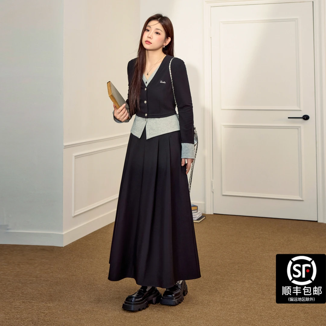 蓝语大码胖mm初秋新款女装套装减龄显瘦假两件上衣高腰百褶半身裙