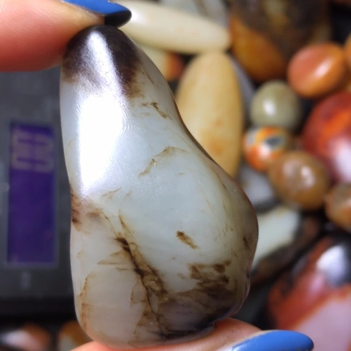 和田玉未镶嵌珠宝奇石