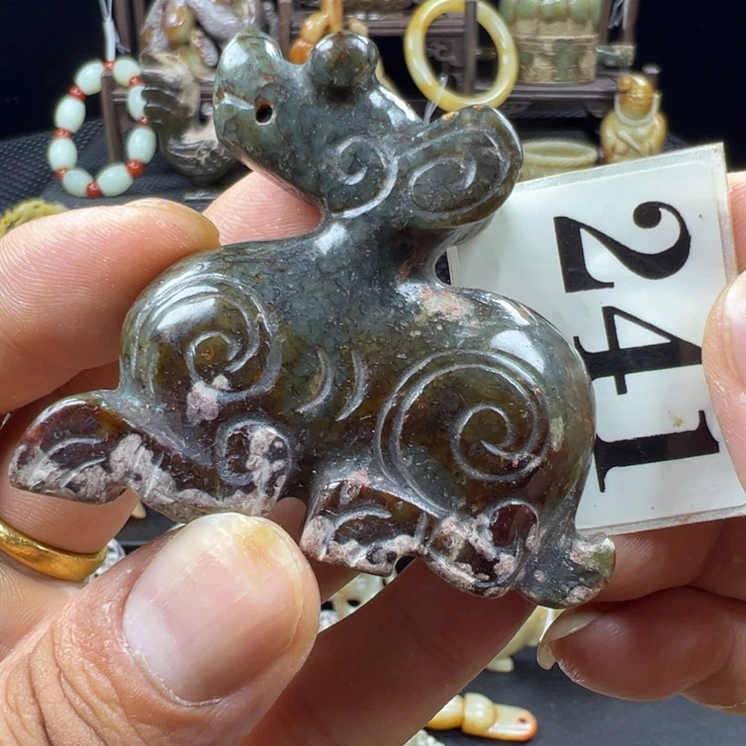 和田玉未镶嵌挂件