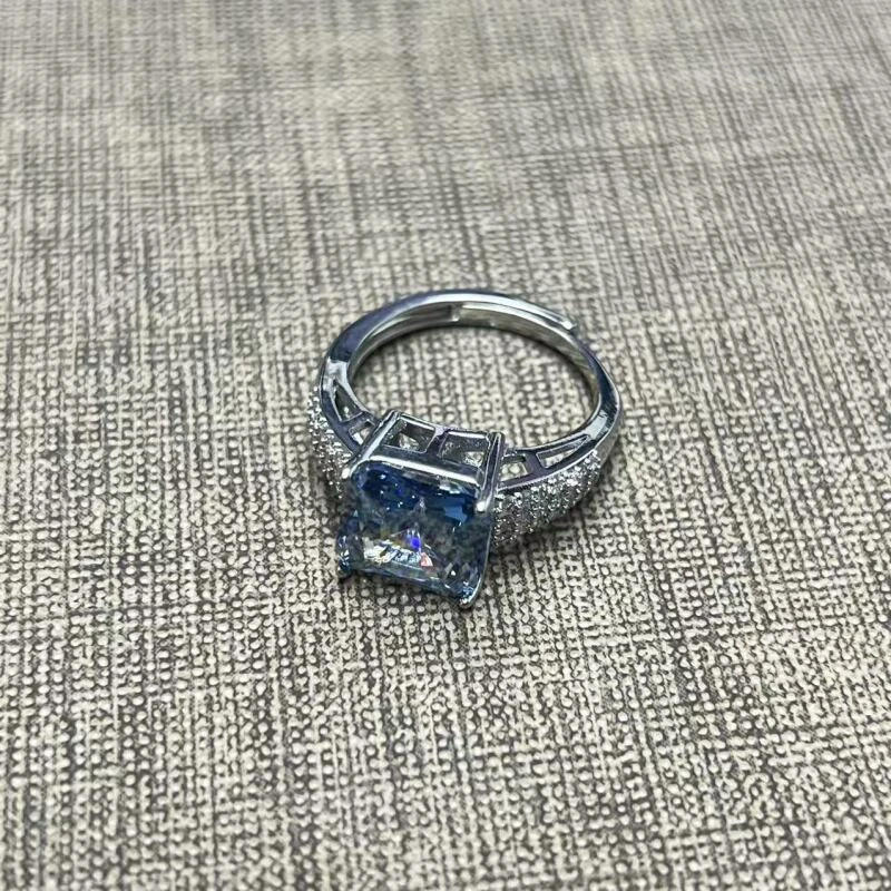 铜合金合成立方氧化锆蓝戒指时尚饰品AW1015