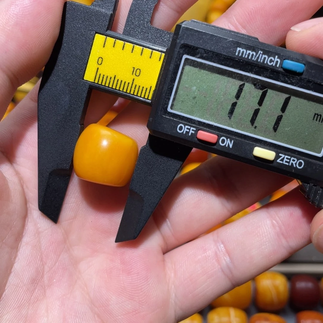 未镶嵌琥珀裸石马蹄