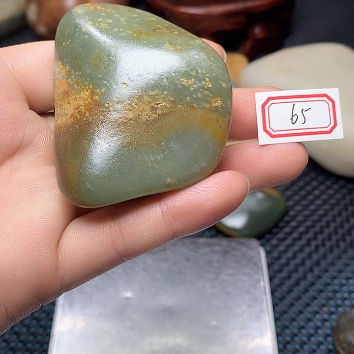 未镶嵌和田玉挂件65