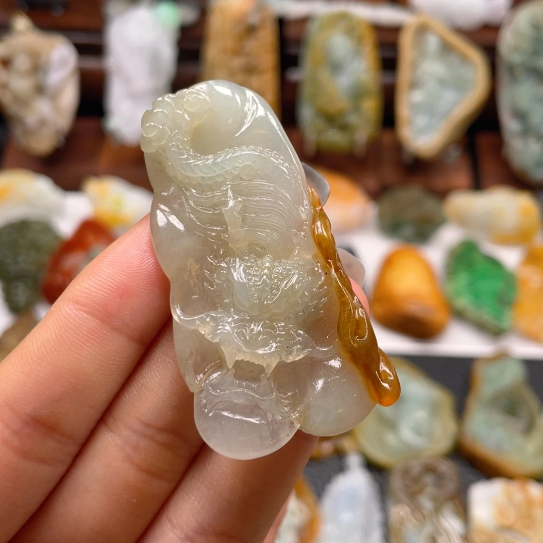 定制翡翠未镶嵌翡翠