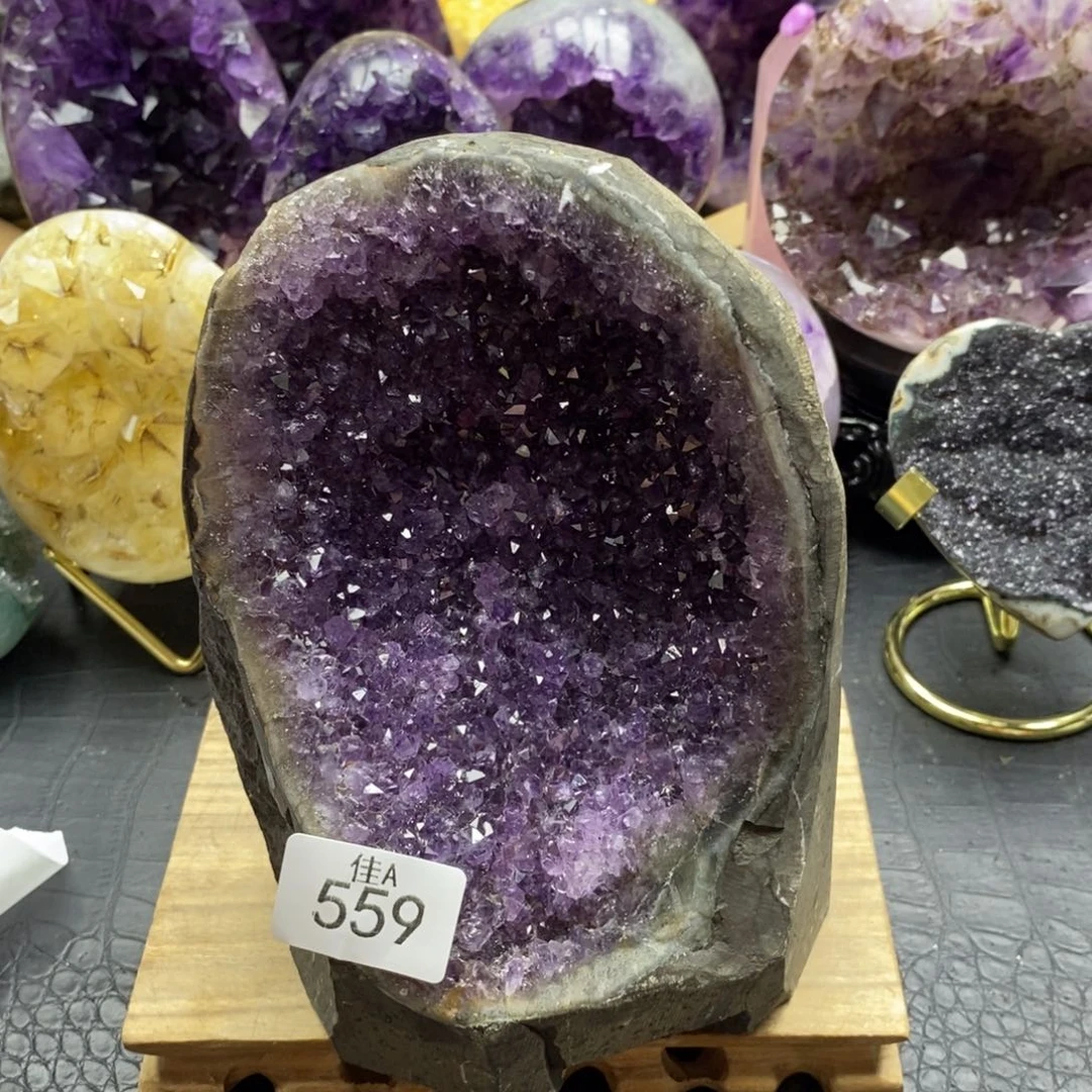 未镶嵌大型摆件（非配饰）紫晶