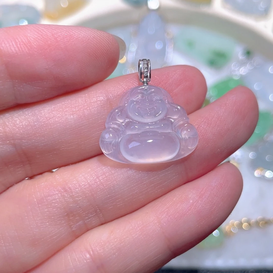 翡翠18K金镶嵌颈饰翡翠