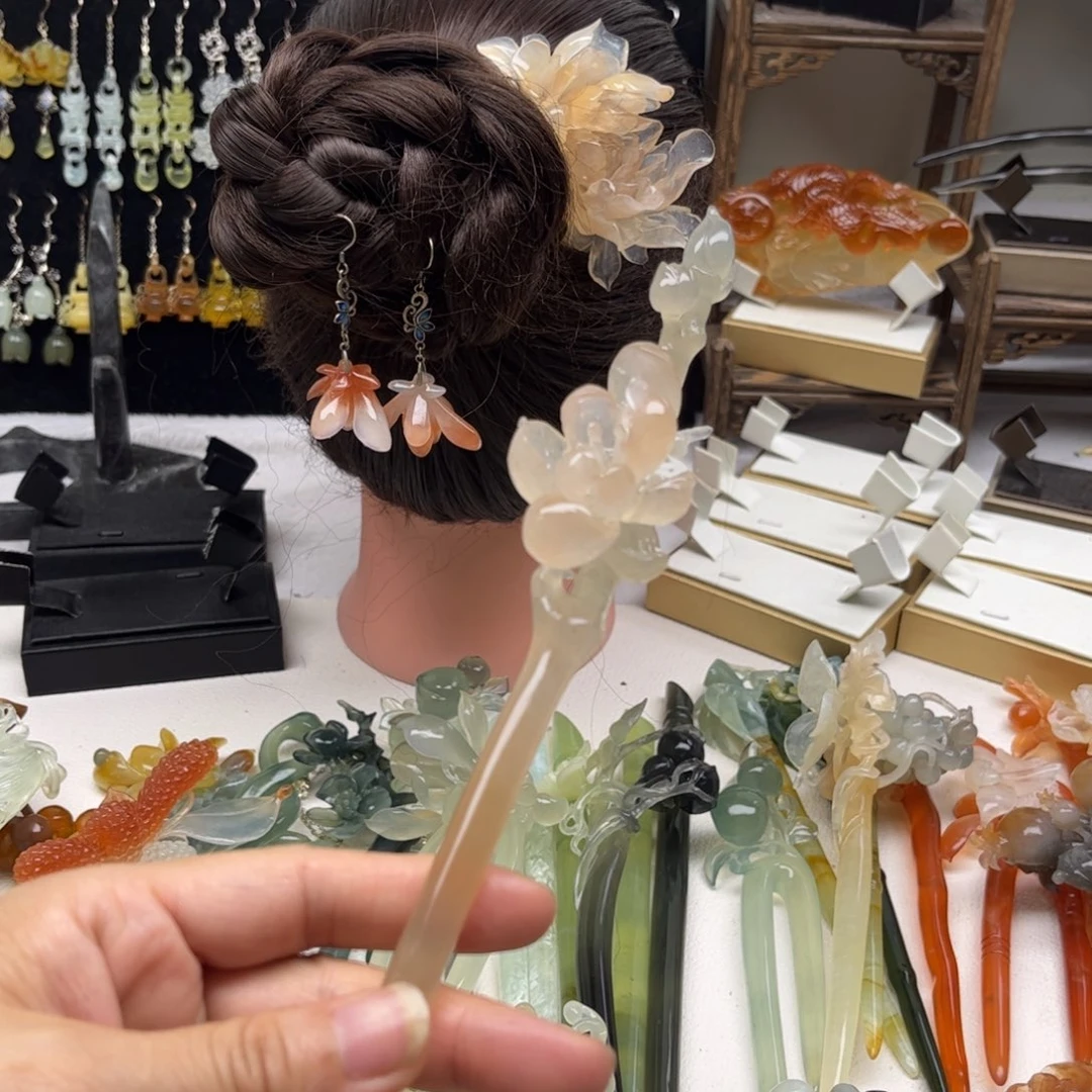 蛇纹石玉合金发饰达**呆