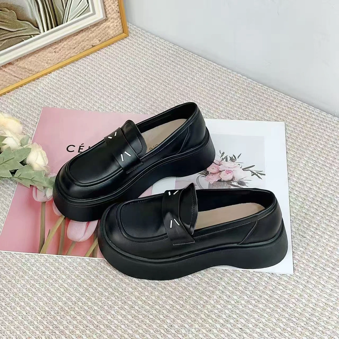 H2501   新款时尚百搭舒适圆头乐福鞋