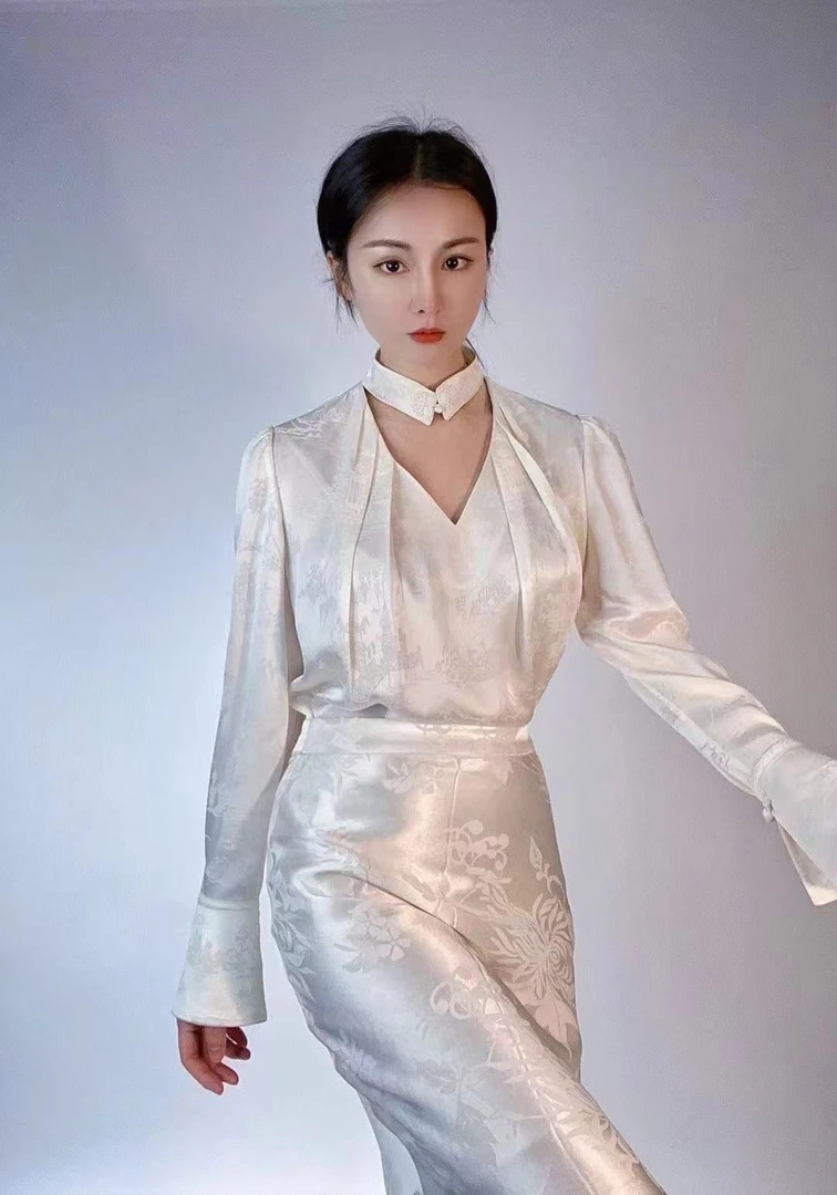 NIIINA 新中式提花长袖上衣WQ4269