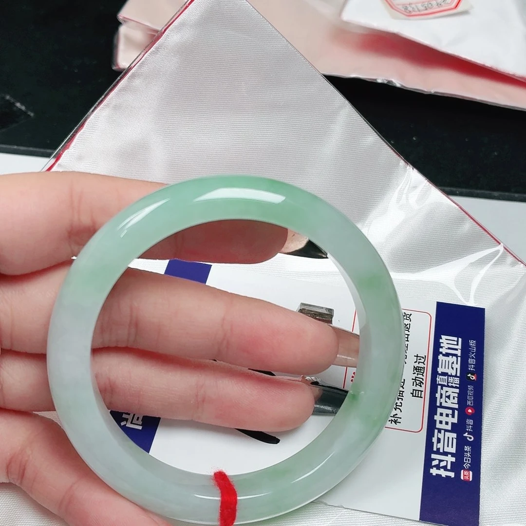 未镶嵌手镯翡翠162