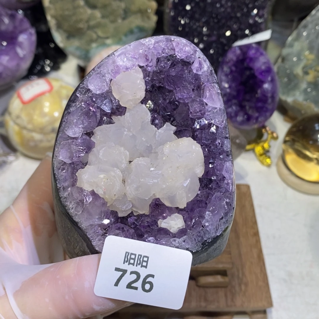 水晶未镶嵌大型摆件（非配饰）