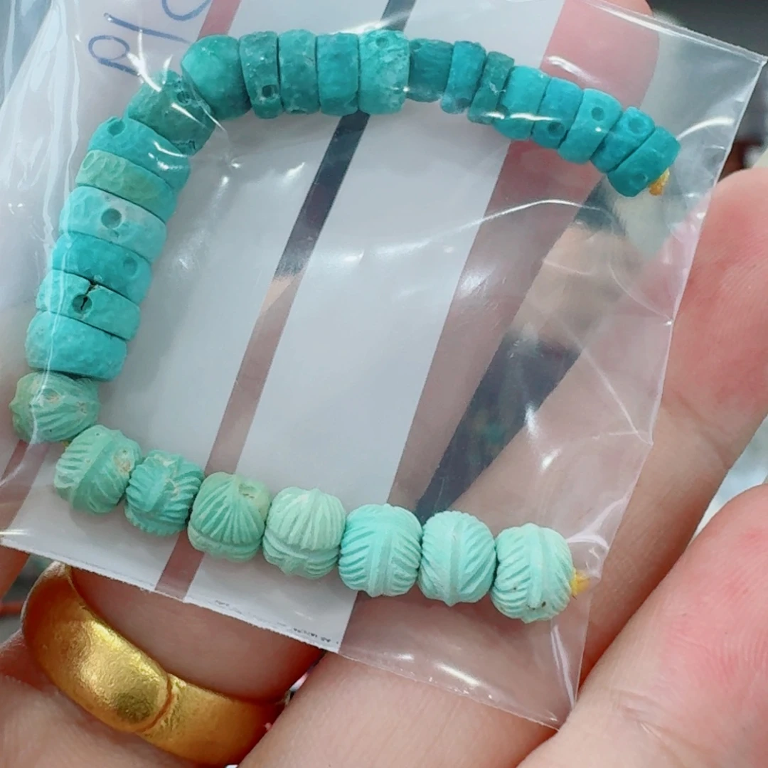 未镶嵌绿松石珠宝奇石