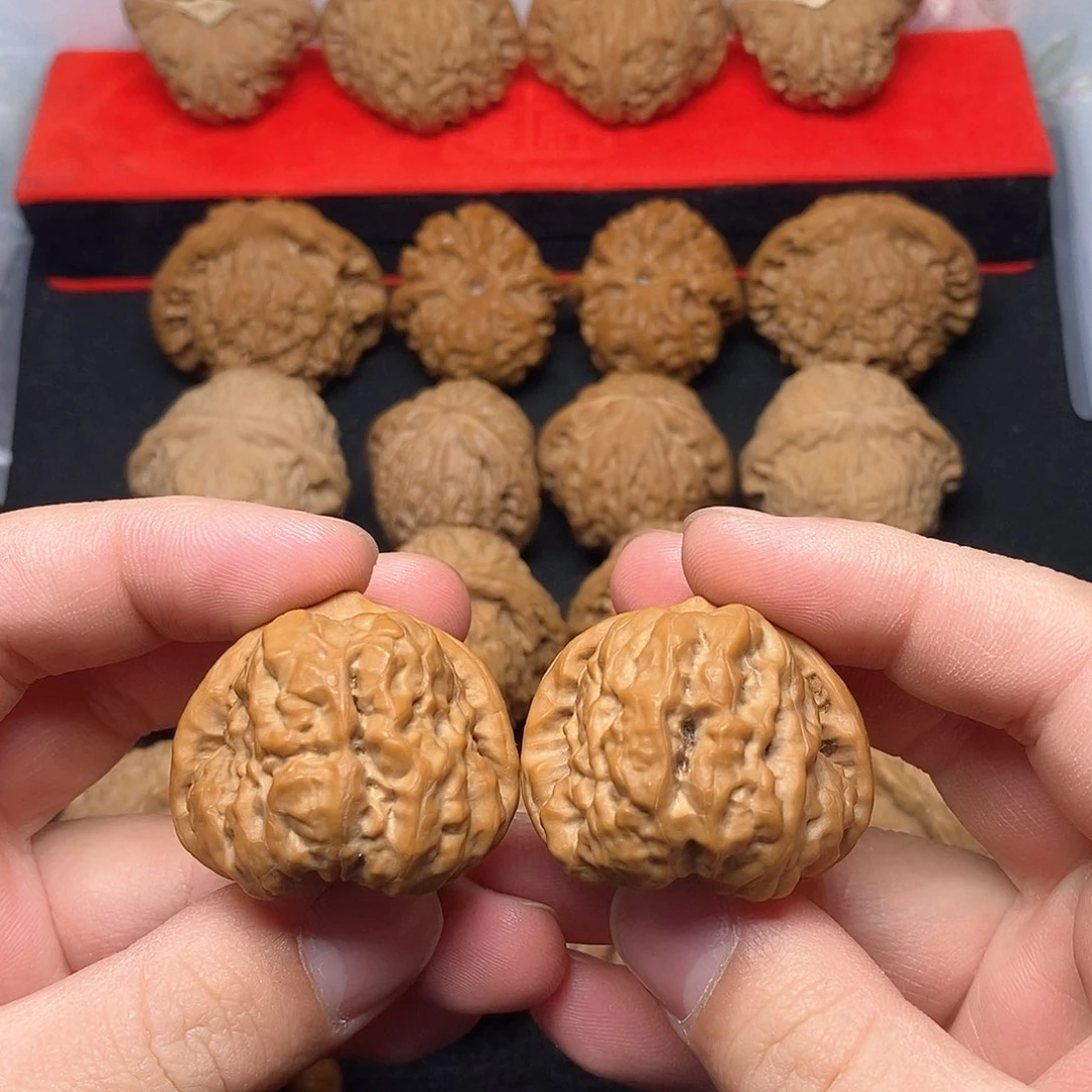 文玩核桃把件38蛤蟆头