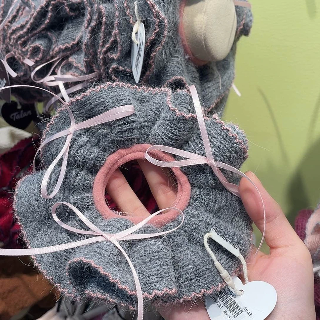 皮质非金属45灰色粉丝带毛线腰果花