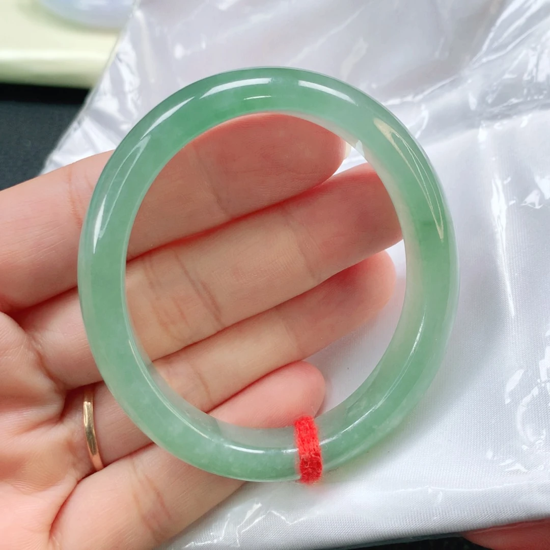 未镶嵌手镯翡翠53贵妃