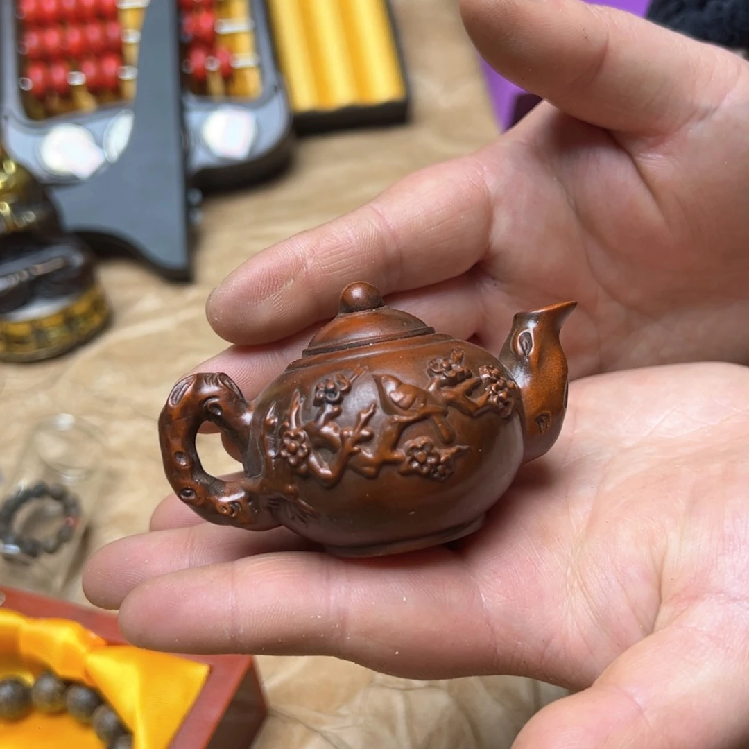 大叶紫檀（黑酸枝木类）