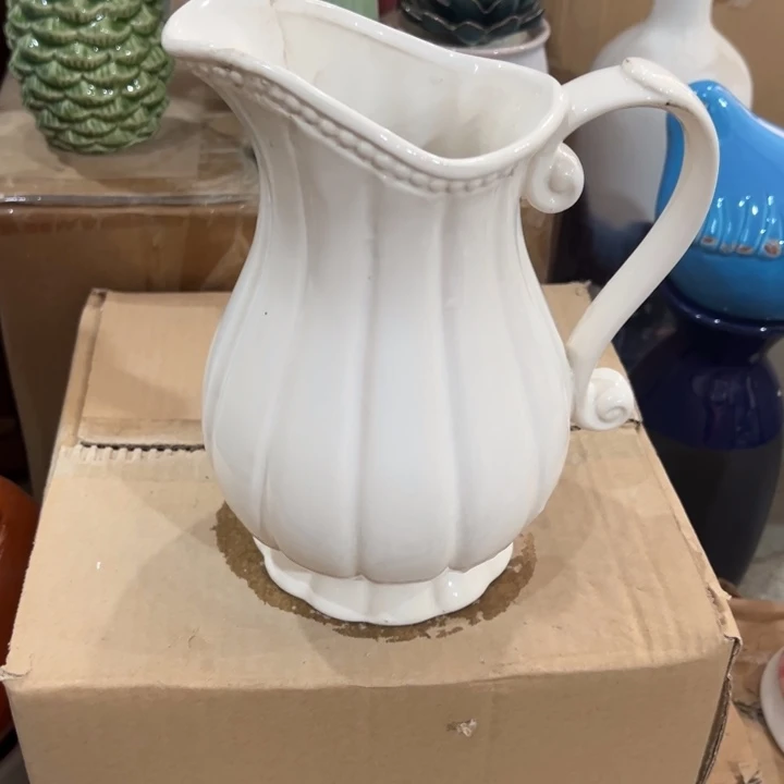 摆件摆件陶瓷花瓶摆件外贸出口（微瑕）高22口8公分