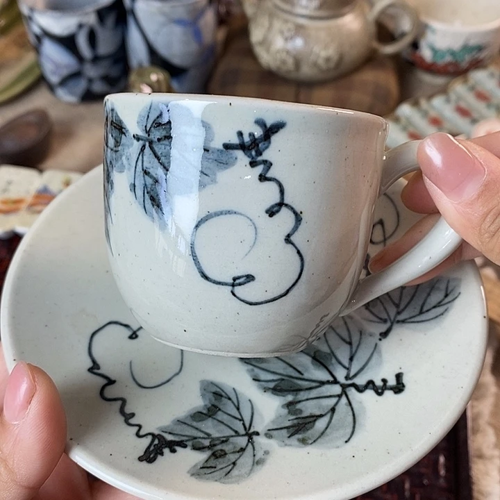 瓷片哈哈哈哈笑不了的