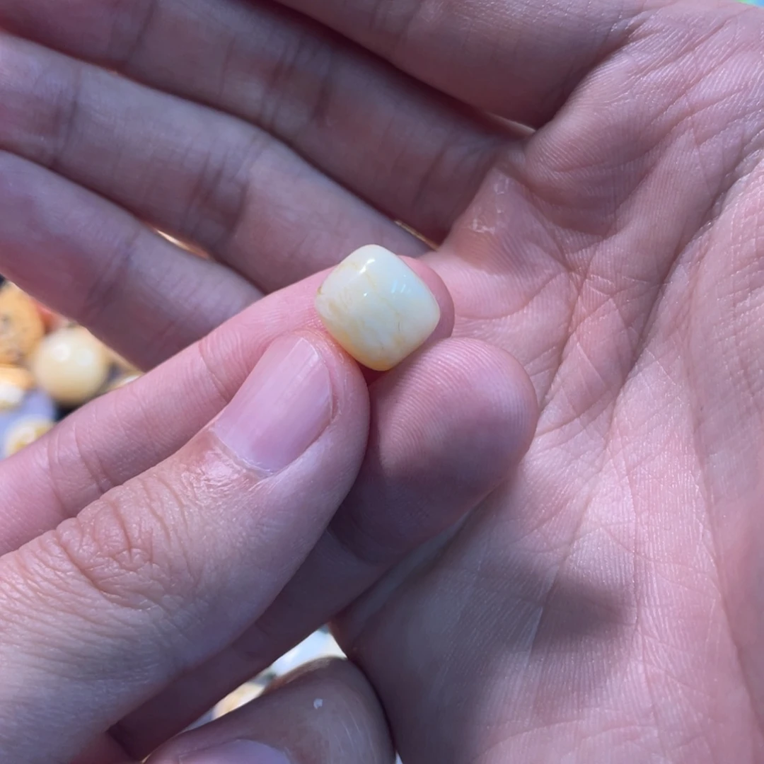 琥珀珠宝奇石未镶嵌17