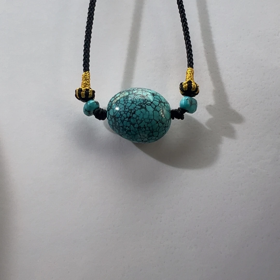 绿松石未镶嵌挂件