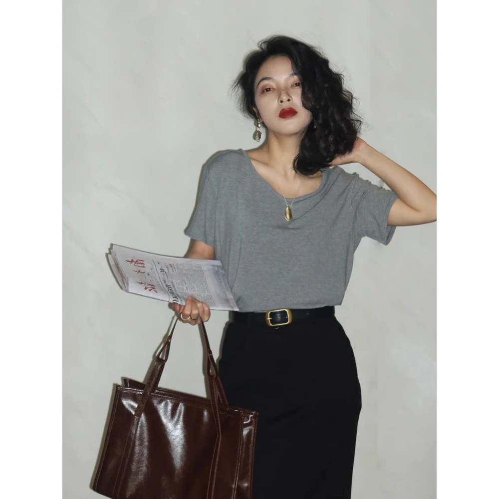 复古港风简约基础宽松V领短袖T恤女夏气质百搭显瘦外穿套头上衣薄