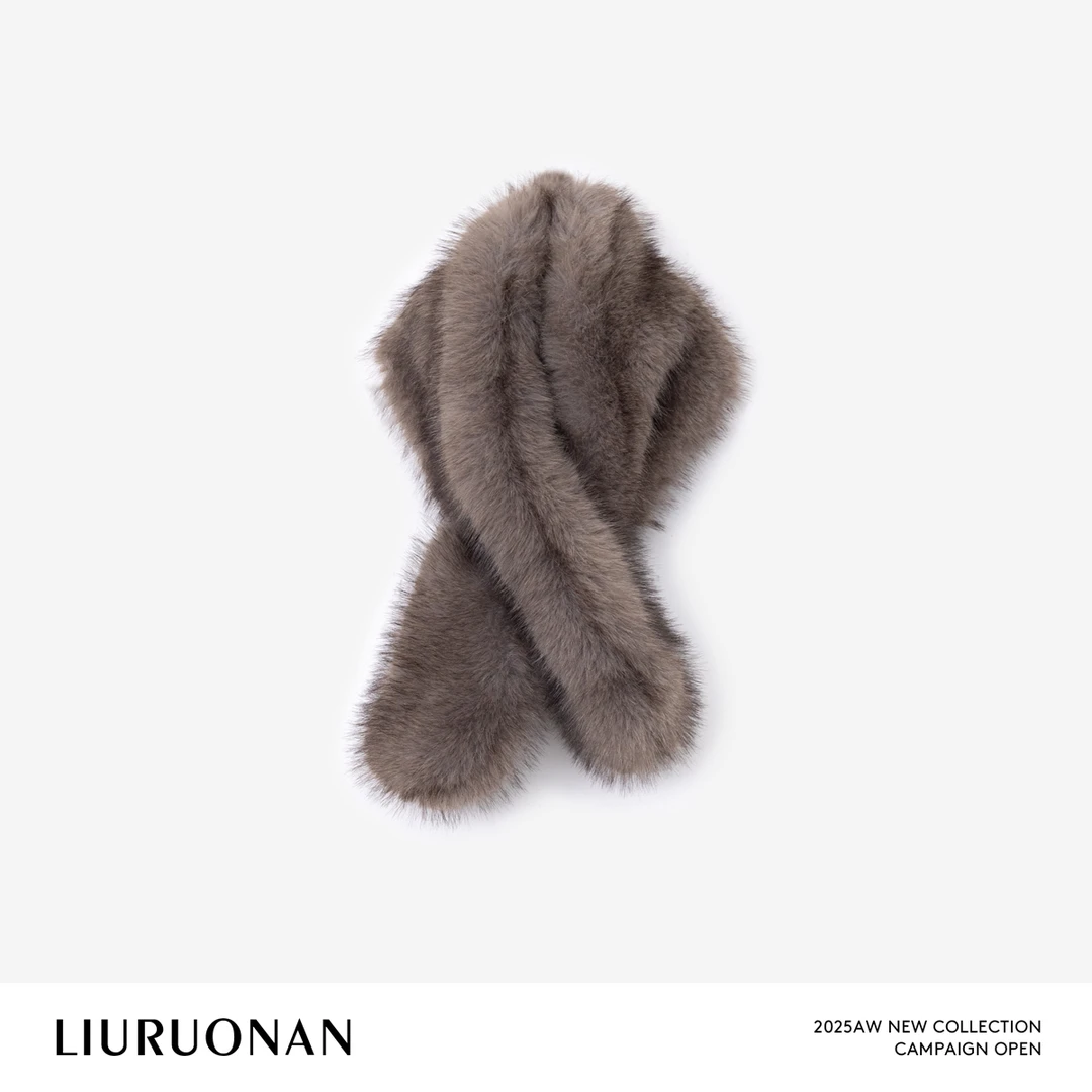 LIURUONAN | 9.28四周年 环保毛绒围脖蓬松保暖显脸小