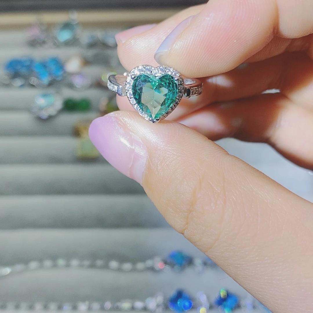 【闪购商品】银S925镶嵌耳饰托帕石