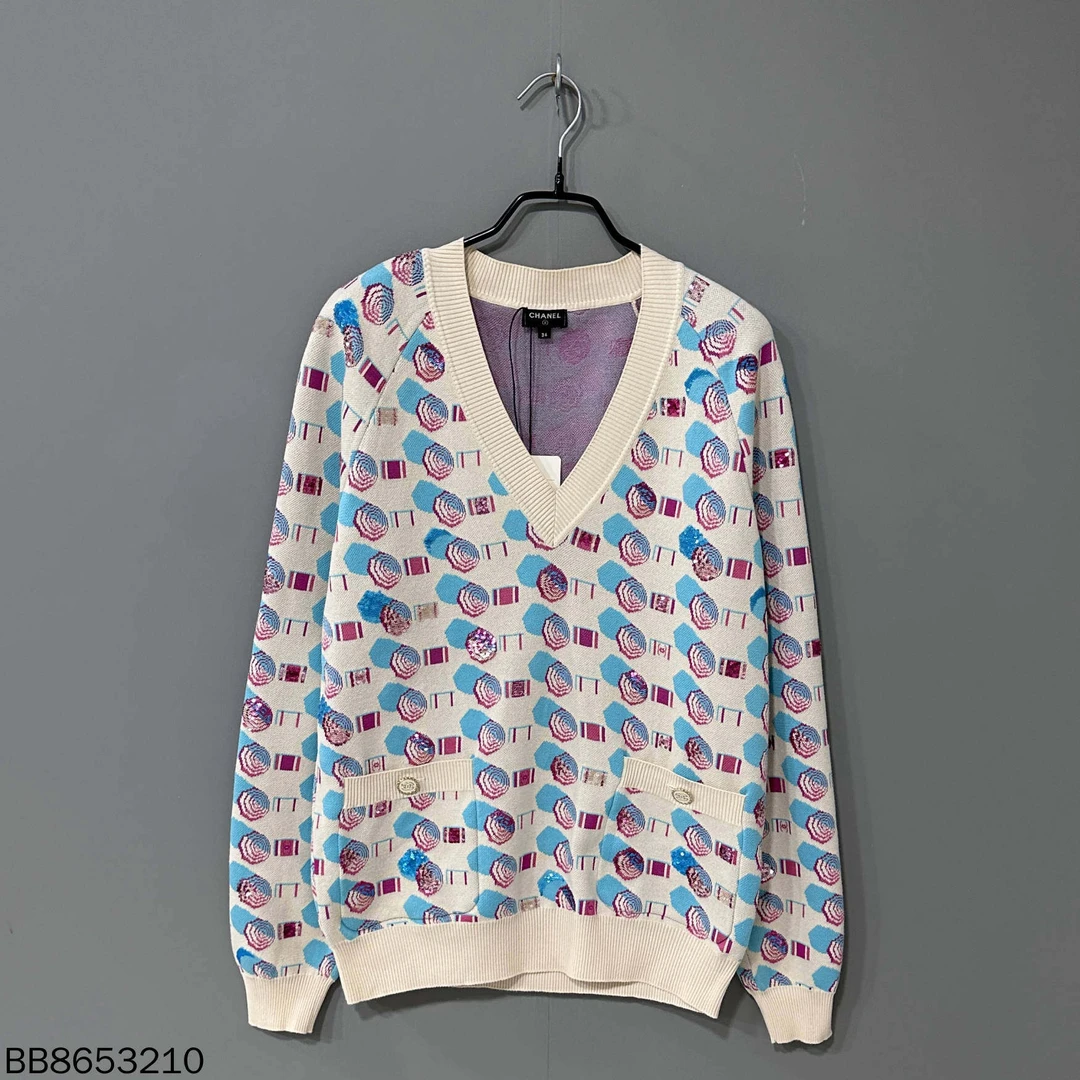 99新 Chanel/香奈儿 沙滩系列彩色亮片V领针织衫/34码/53210