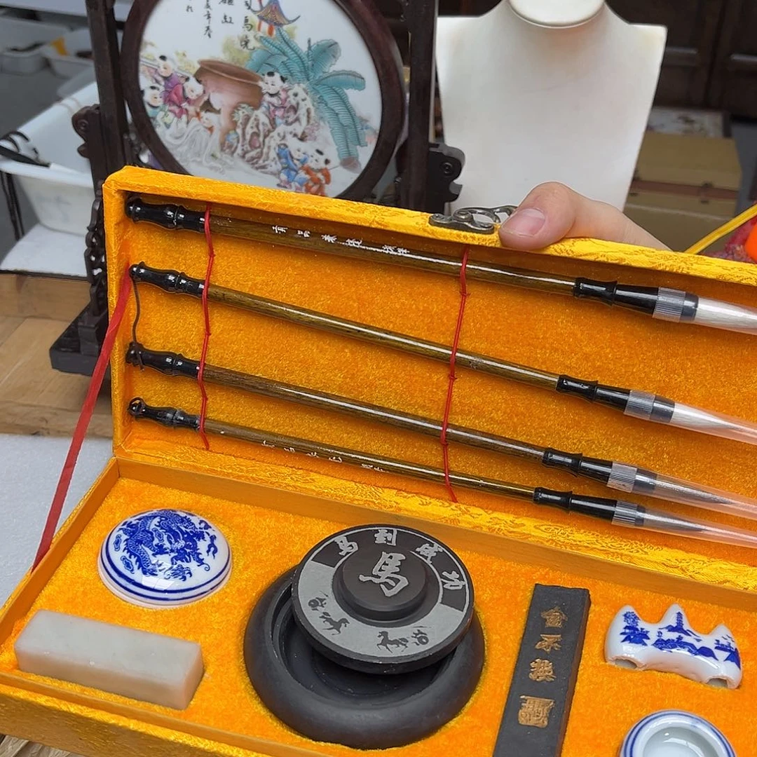 大叶紫檀（黑酸枝木类）