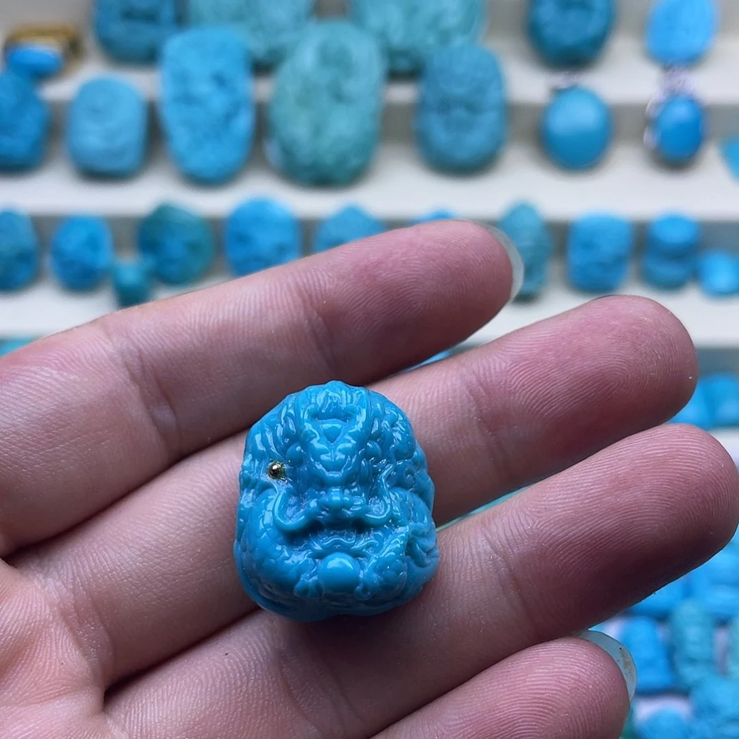 未镶嵌绿松石珠宝奇石