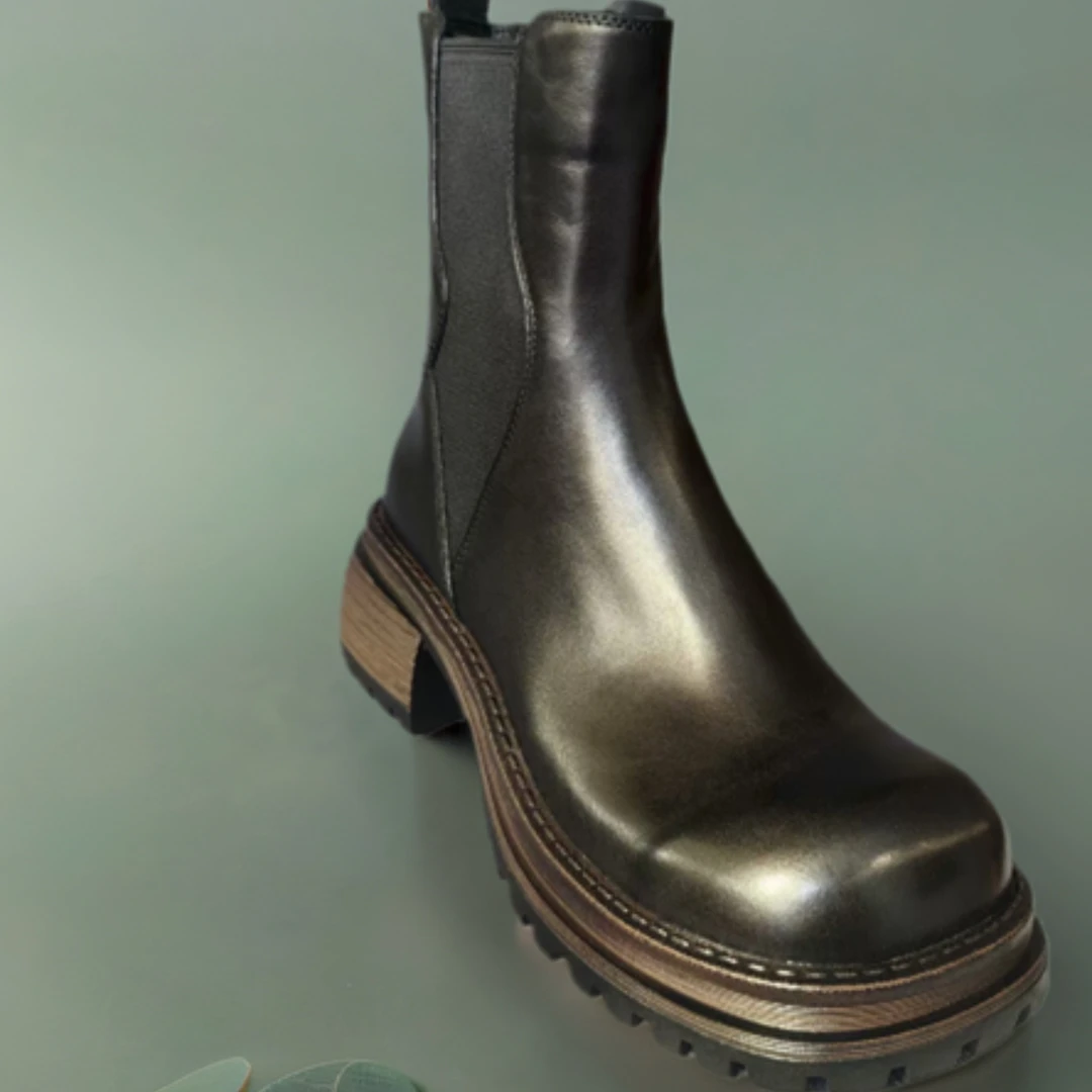 头层小牛皮烟囱靴广州鞋奢侈风