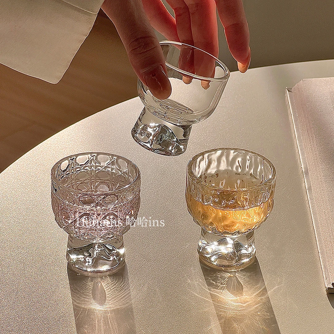 迷你ins创意家用高脚杯玻璃山脉杯一两杯白酒杯小酒杯一口杯茶杯