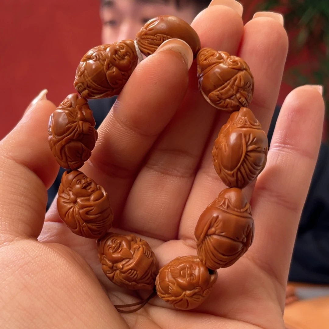橄榄核手串1.5八大财神，水晶