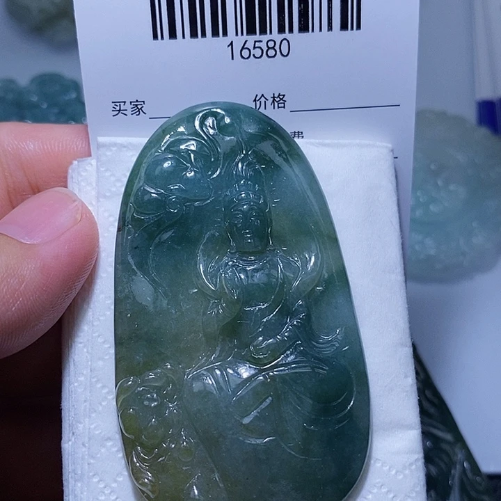 颈饰未镶嵌翡翠天光墟翡翠市场现金代购