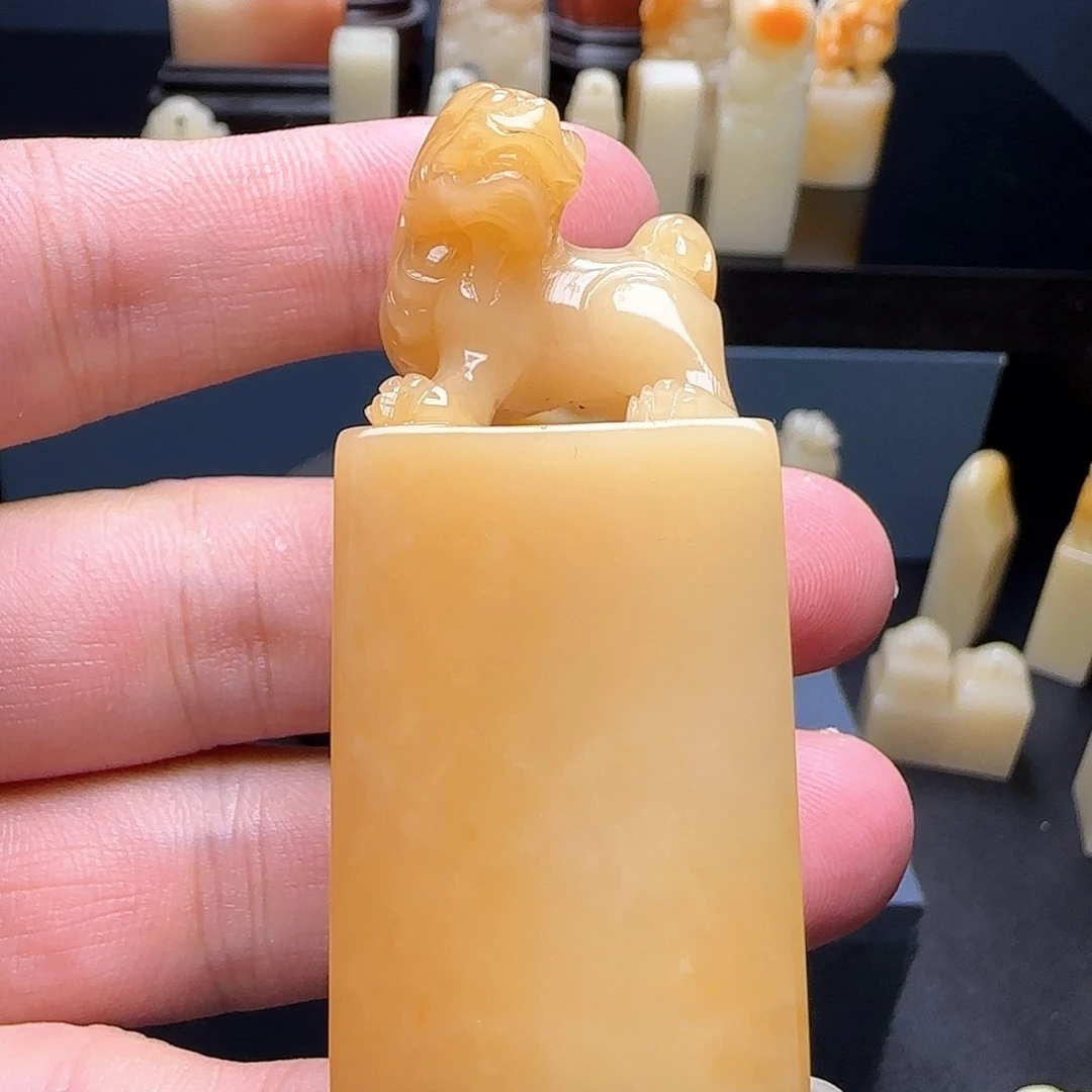 刘***画寿山石印石福建寿山石寿山石